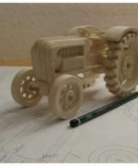 Tractor 571 3D Puzzle Kit