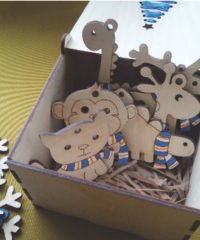 Gift Box With Ribbon Christmas Tree Engraved Snowflake Toys Monkey Dinosaurs Giraffe Cat