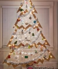 Christmas tree decorated lights