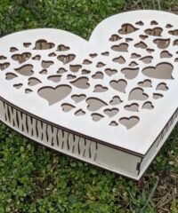 Cute heart box