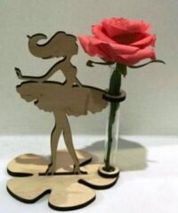 Stand for 1 pipe with a girl