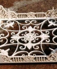 Unique tray