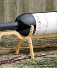 Bull bottle stand