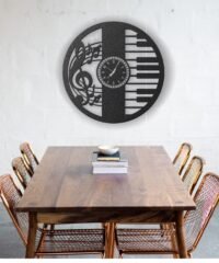 Music note wall clock