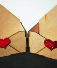 Envelope box