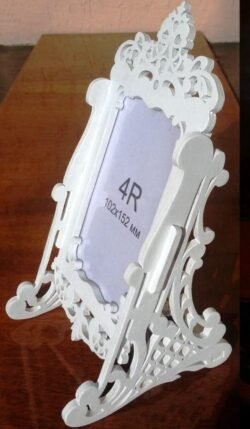 Photo frames with brackets Photo frames with brackets
