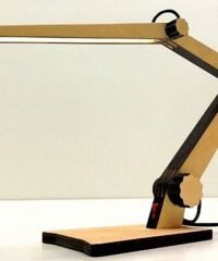 Desk lamp