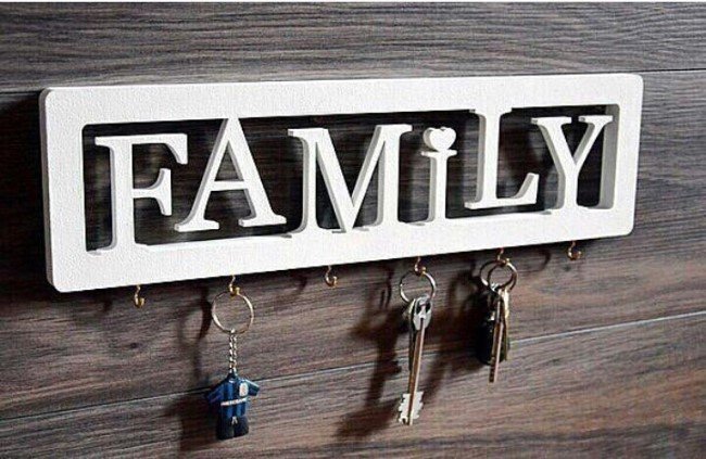 Family key holder