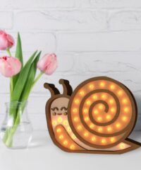Snail lamp