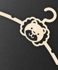 Lion hanger