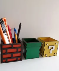 Pen holder