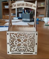 Decorative flower basket