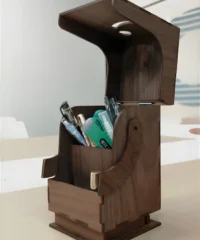 Robot pen holder