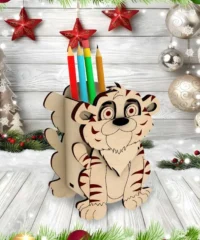 Tiger pencil holder for table