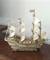 Wooden sailing ship model kit