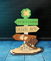 St Patrick's Day Stand Decor
