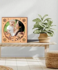 Lily Photo Frame
