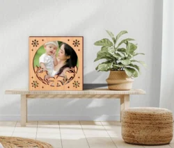 Lily Photo Frame